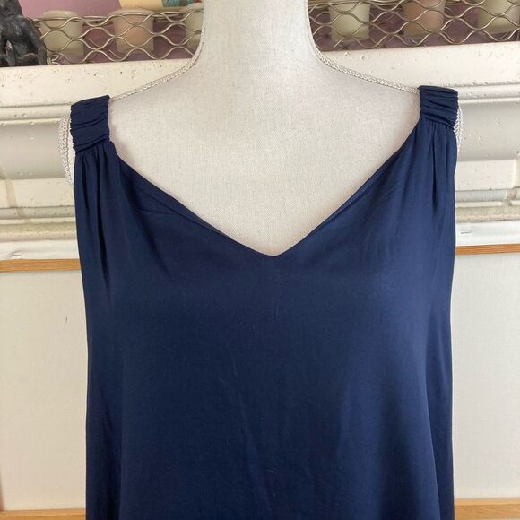 NWT V Neck Flowy Maxi Dress w/side slits & covered elastic shoulder straps - Picture 4 of 7